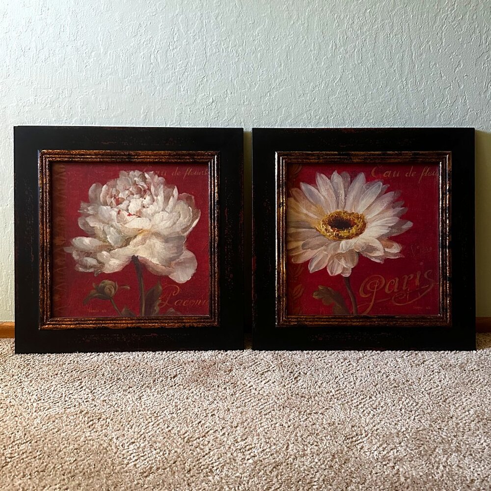 Set of 2 Framed Floral Art